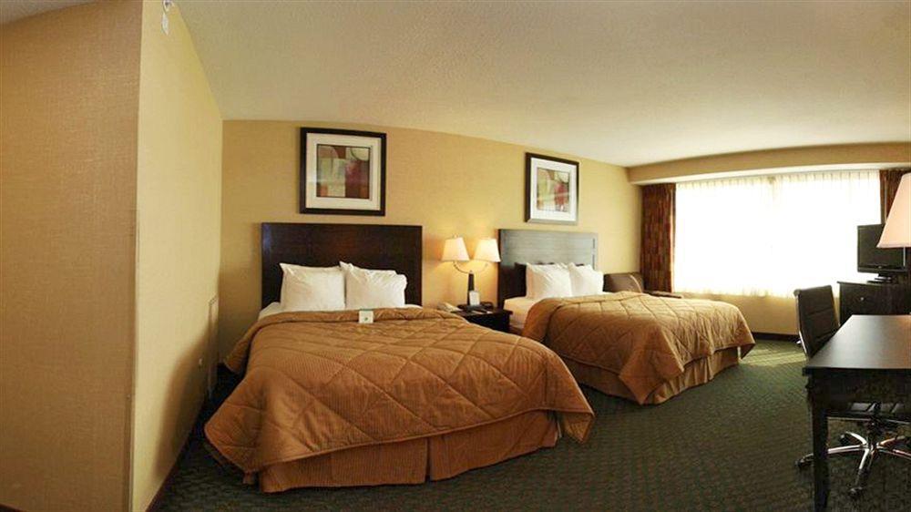 Holiday Inn Express Washington Dc Silver Spring By Ihg Екстериор снимка
