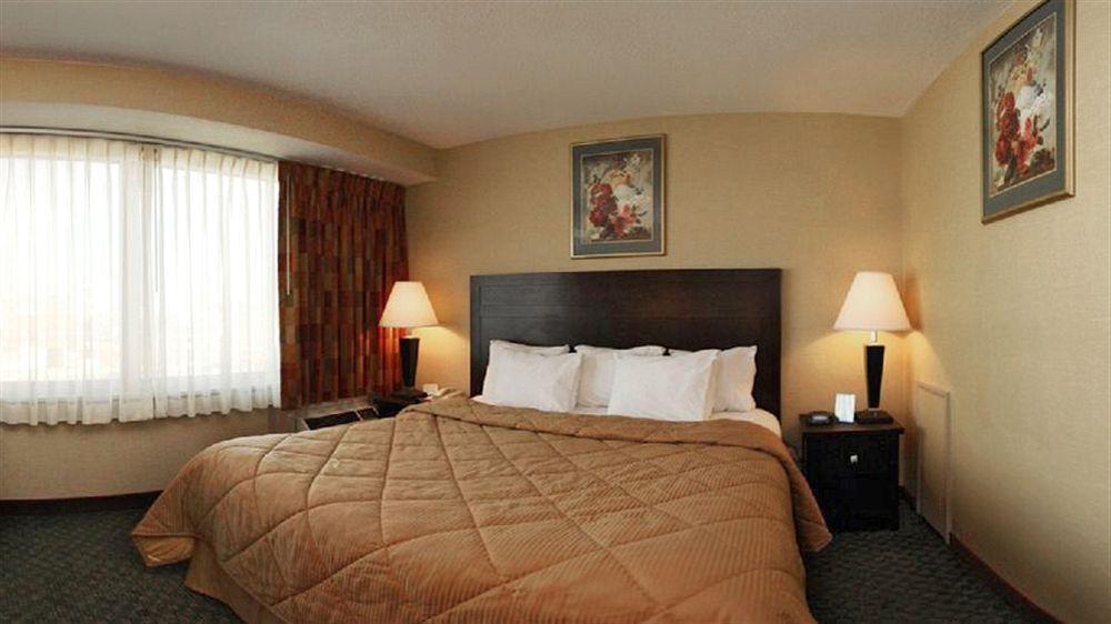 Holiday Inn Express Washington Dc Silver Spring By Ihg Екстериор снимка