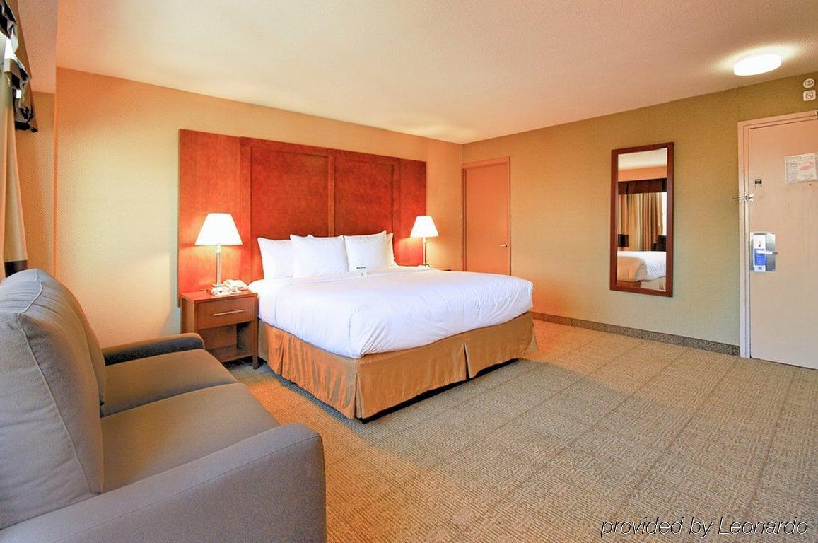 Holiday Inn Express Washington Dc Silver Spring By Ihg Екстериор снимка