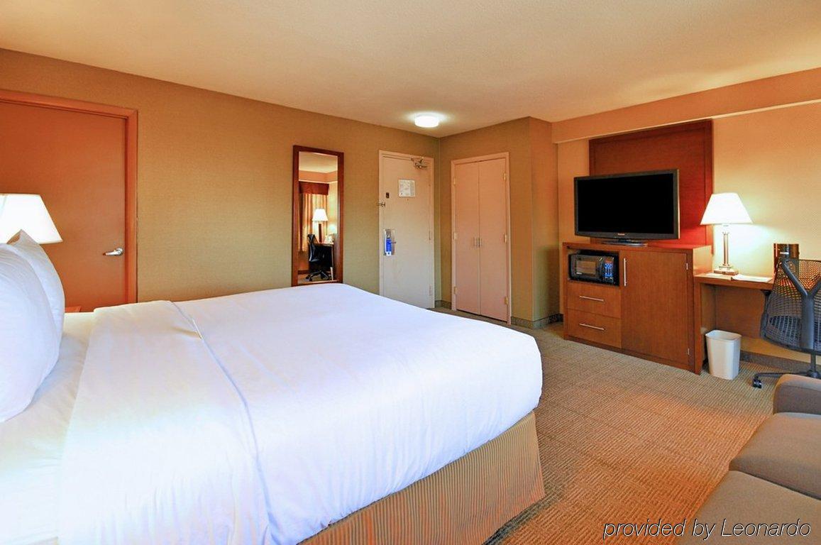 Holiday Inn Express Washington Dc Silver Spring By Ihg Екстериор снимка