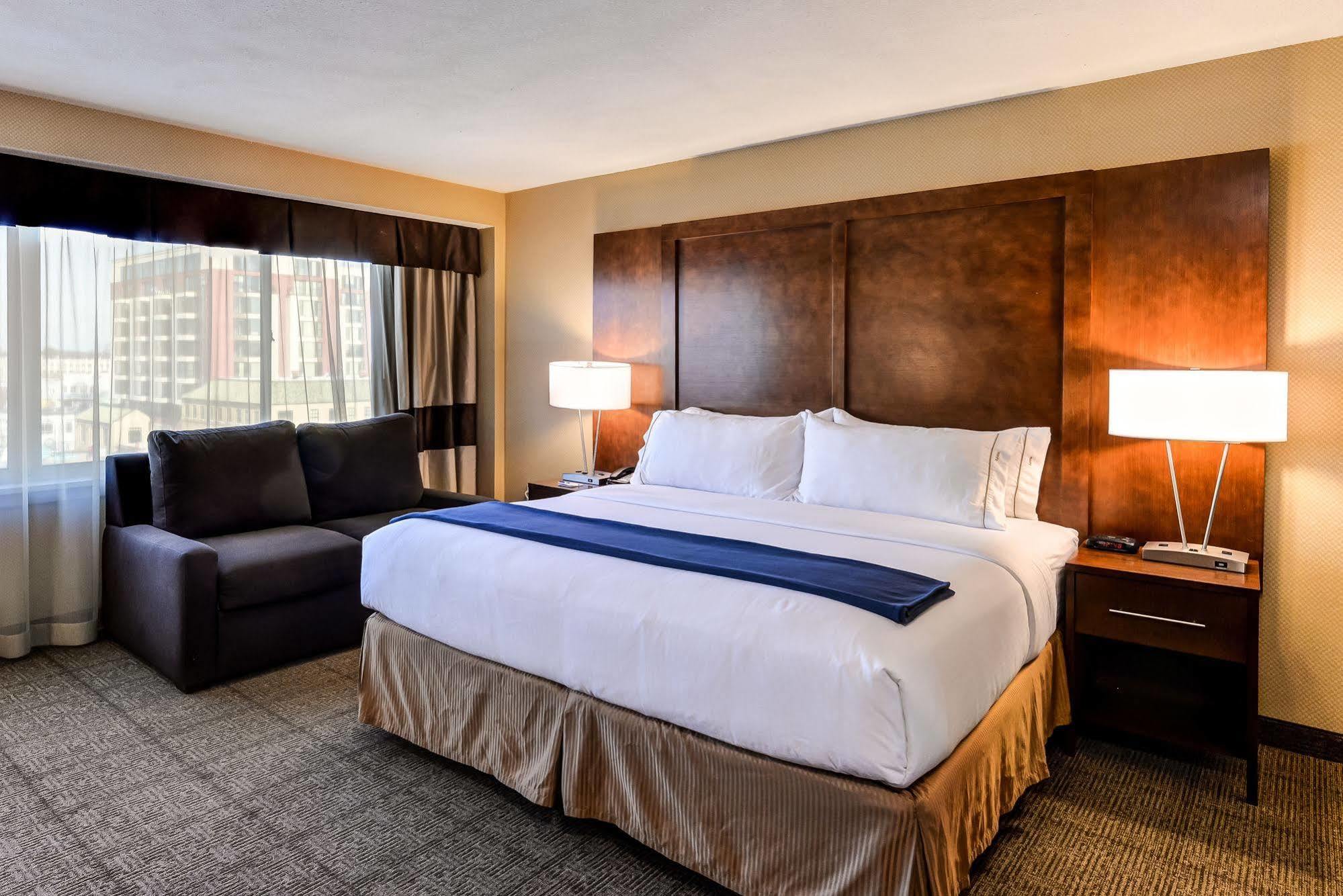 Holiday Inn Express Washington Dc Silver Spring By Ihg Екстериор снимка